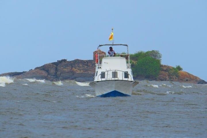 Bentota Deep-Sea Fishing: 4–5 Hour Offshore Charters (Oct–Apr)