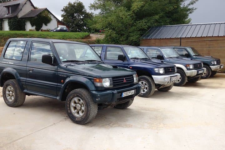 4x4 Crossing in a Private Estate — Pays de la Loire Off-Road Adventure photo 2