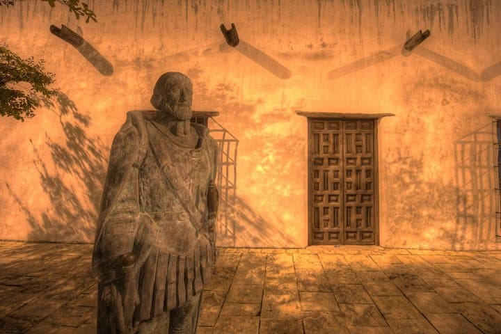 Ghosts of Old San Antonio Night Walking Tour — Haunted History & Alamo Legends photo 2
