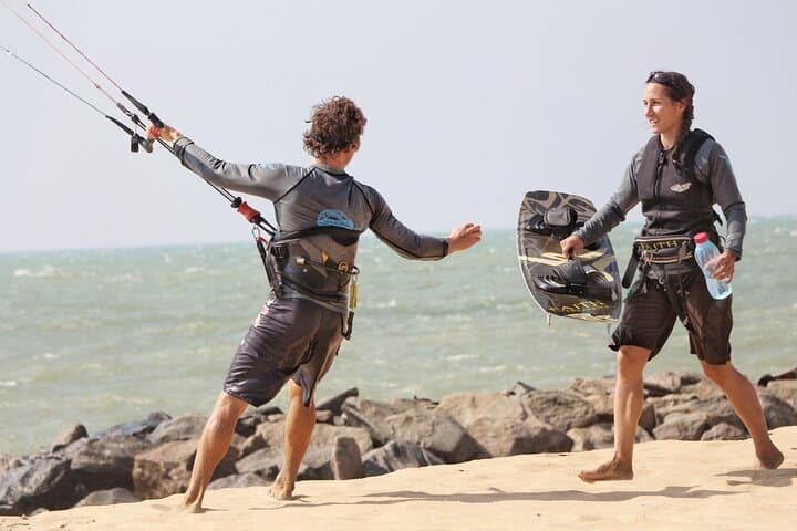 Kalpitiya Kitesurfing Discovery: 3-Hour Beginner Course on the Sandbar photo 4