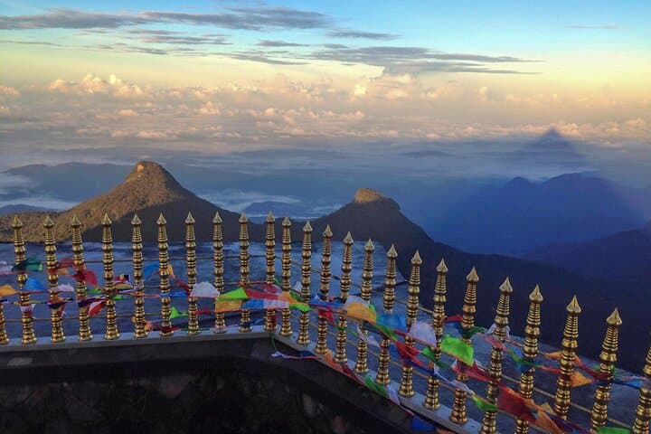 Night Hike to Adam's Peak: Sri Pada Under the Stars photo 6