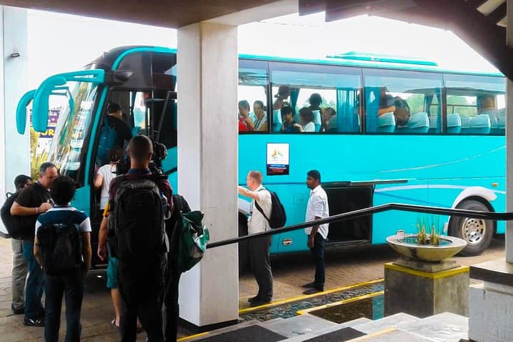 Colombo Airport to Aluthgama Private Transfer — Riverside Hotel Pickup (2 hr) photo 5