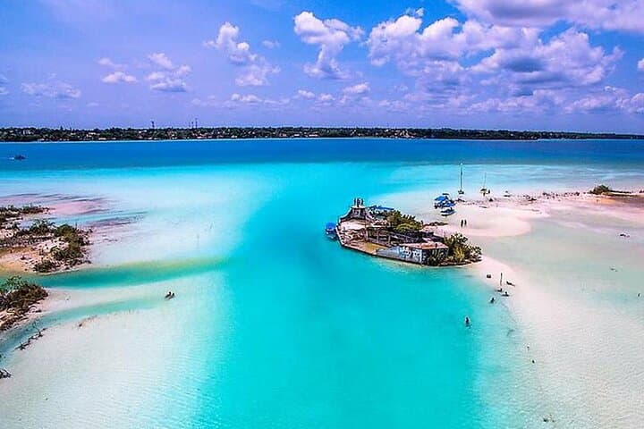 One-Day Bacalar Lagoon Tour: Cenote Azul, Pontoon Ride & Fort Views photo 4