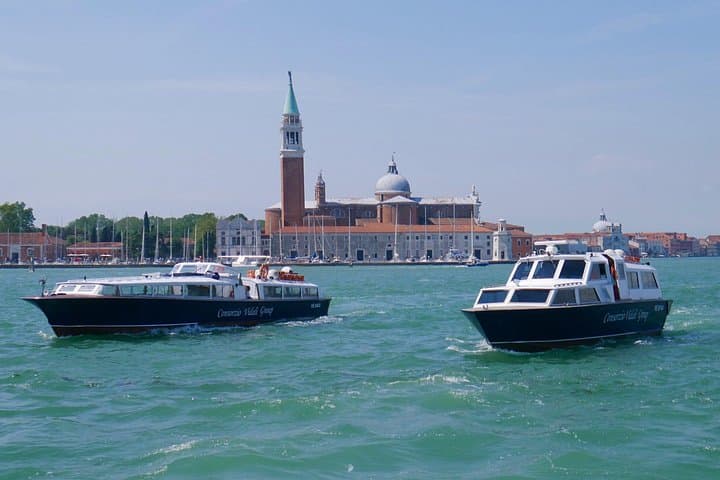 Venice Private Boat Rental: Custom Motorboat Tours of the Lagoon photo 4