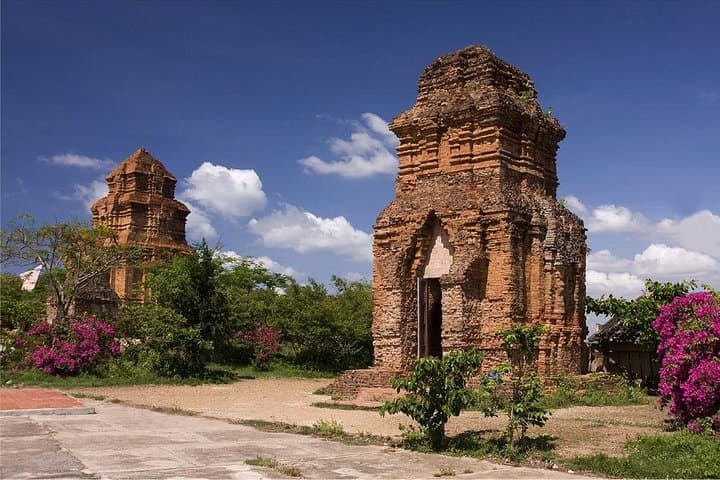 Mui Ne Red Sand Dunes & Cham Culture: 2-Day Coastal Adventure from Ho Chi Minh photo 2