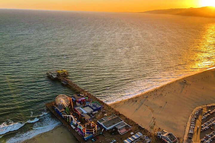 Los Angeles Helicopter Tour: Hollywood and Beaches from Above photo 4