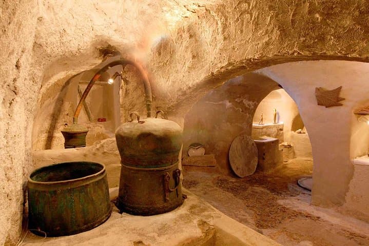 Santorini Volcanic Wine Tour: Taste 14 Wines at Three Wineries photo 2