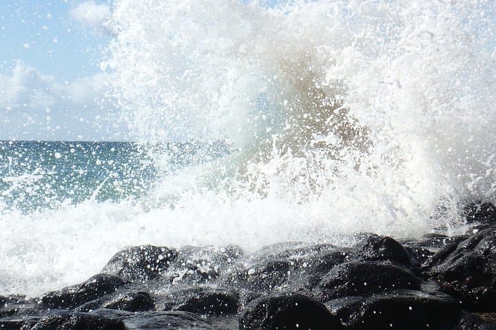 Comoros 8-Day All-Inclusive Adventure: Beaches, Rainforest Hikes & Whale Watching photo 2