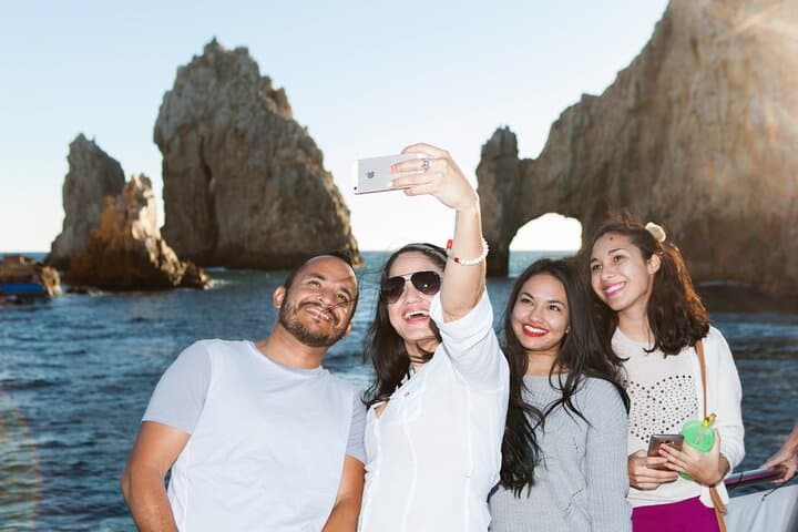 Cabo Sunset Dinner Cruise — Fajitas, Lands End Views & Open Bar