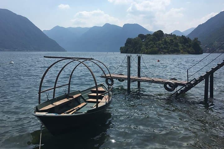 Lake Como Walking Tour: Tremezzo, Isola Comacina & Villa Balbianello photo 6