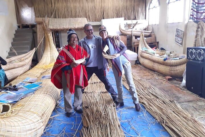 Lake Titicaca Huatajata Reed Boat Builders & Pariti Island Tour from La Paz photo 5
