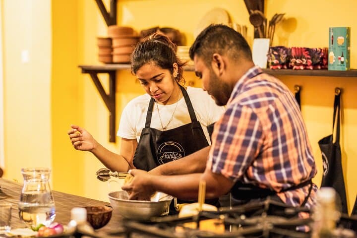 Hands-On Sri Lankan Cooking Class in Colombo: Make Rice & Curry with a Local Chef photo 2