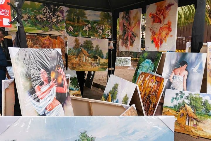 Evening Art Salon in Kandy: Meet Local Kandyan Artists Over Tea photo 3