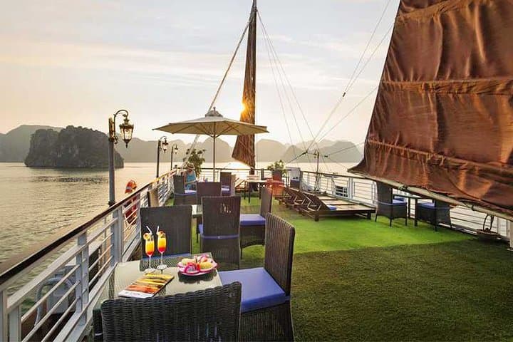 Overnight Halong Bay Cruise: 2-Day, 1-Night Cruise from Hanoi photo 3