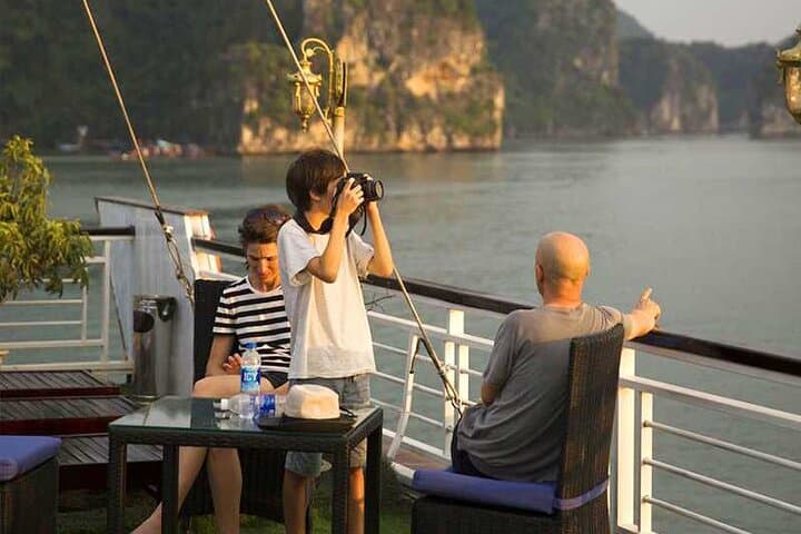 Overnight Halong Bay Cruise: 2-Day, 1-Night Cruise from Hanoi photo 4
