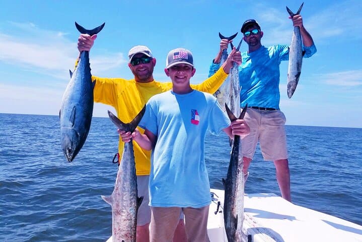 Deep Sea Fishing Adventure from Mirissa: Catch the Giants of Sri Lanka’s Southern Coast