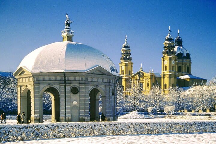 Private Munich Christmas Markets Tour — Best Markets & Insider Routes photo 3