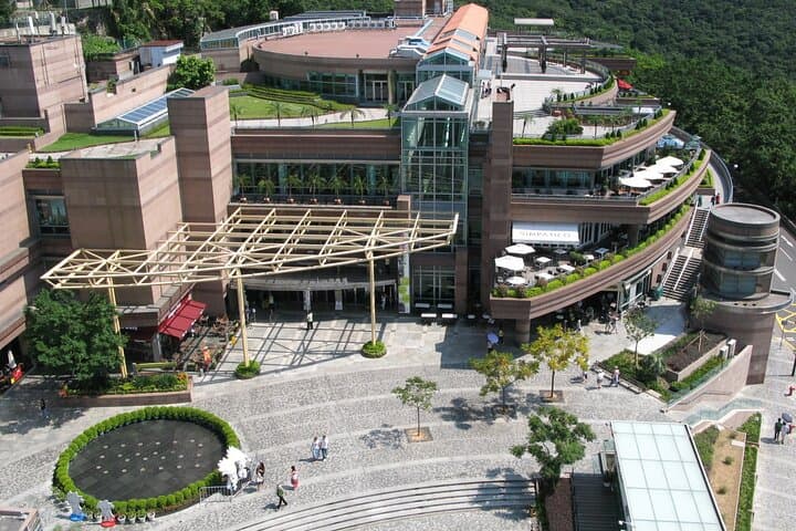 Victoria Peak Mid-Levels Escalator Self-Guided Audio Hike to the Summit photo 3
