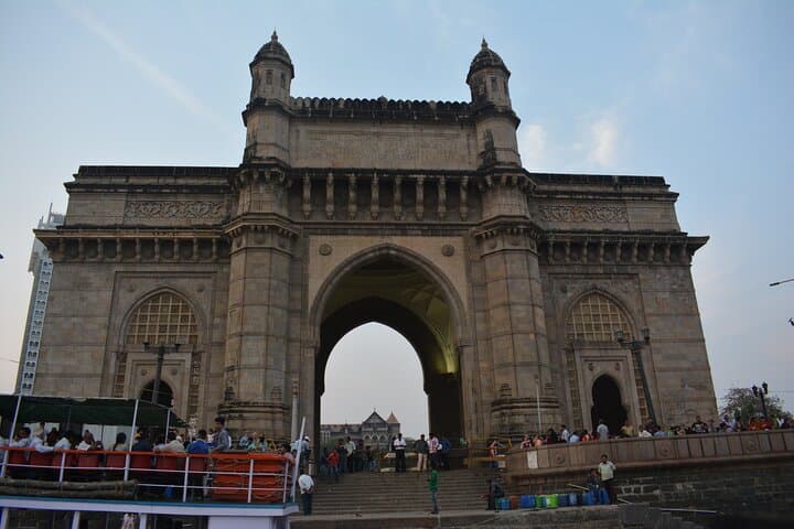 Exploring Mumbai: A Coastal Sightseeing Adventure photo 3