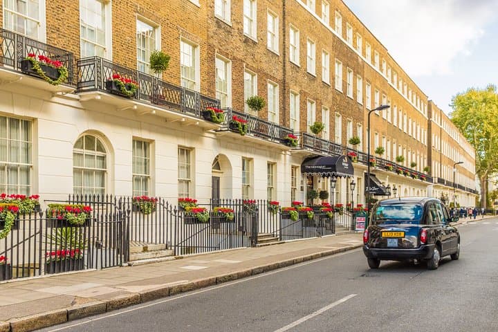 Private Guided Bloomsbury Walking Tour — Literary, Medical & Social History in Central London photo 4