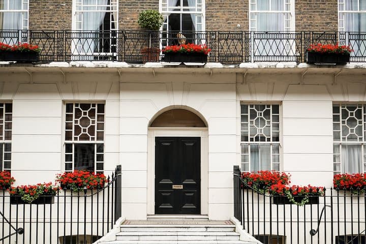 Private Guided Bloomsbury Walking Tour — Literary, Medical & Social History in Central London photo 2
