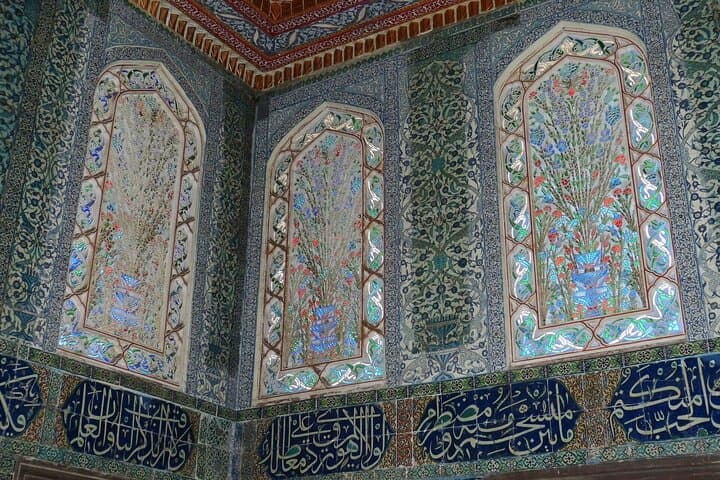 Topkapi Palace & Hidden Jewellery: Full-Day Historical Tour of Istanbul