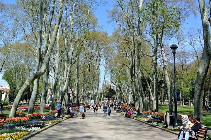 Topkapi Palace & Hidden Jewellery: Full-Day Historical Tour of Istanbul photo 4