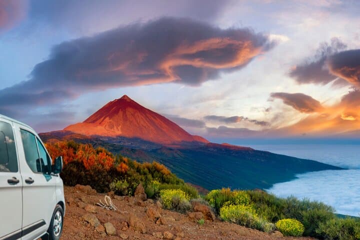 Private Teide National Park Excursion: Cable Car, Craters & Volcanic Trails