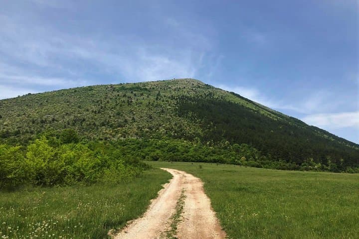 Lyubash Mountain Trail: Day Hike from Sofia with Cheese Tasting