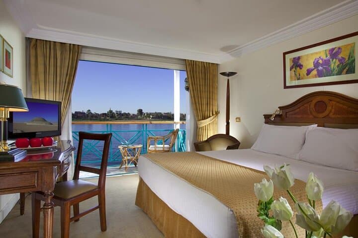 Sailing the Nile: Two-Night Aswan-to-Luxor Cruise with Sunrise Hot-Air Balloon photo 5