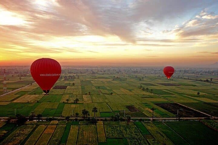 Sailing the Nile: Two-Night Aswan-to-Luxor Cruise with Sunrise Hot-Air Balloon