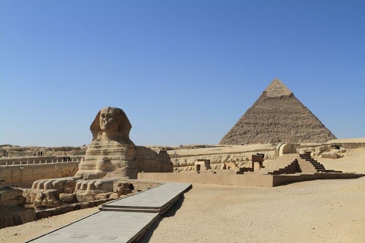 Private Full-Day Giza Pyramids, Sphinx & Sakkara Tour from Cairo photo 5