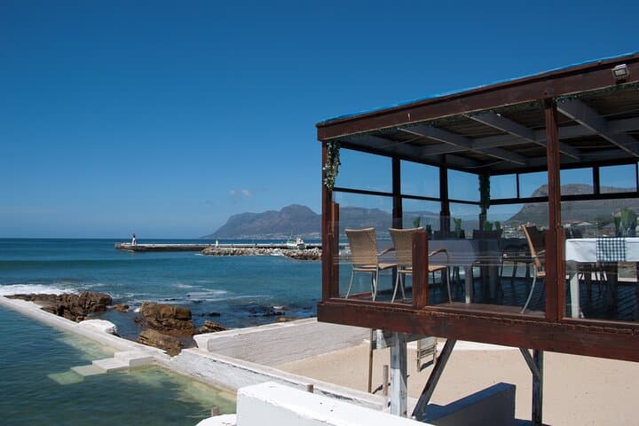 Muizenberg to Kalk Bay Coastal Walk — False Bay Audio Tour photo 4