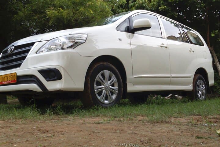 Delhi to Chandigarh Private Transfer: Comfortable AC Ride Along the Grand Trunk Road photo 2
