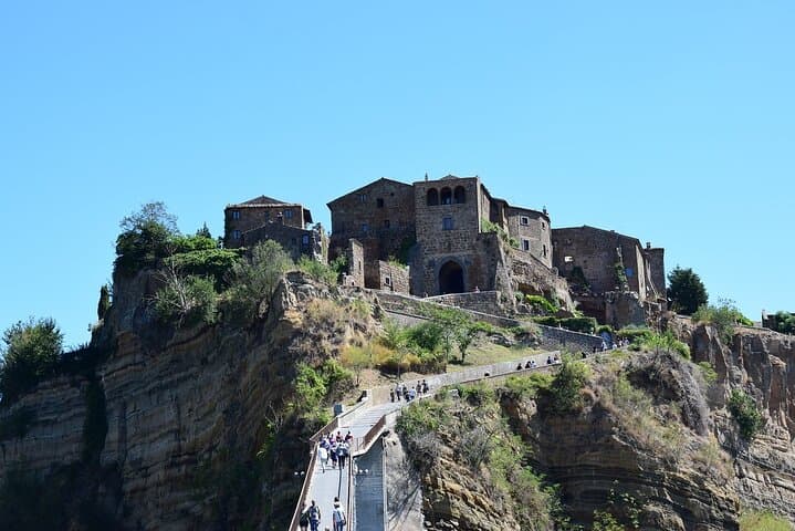 Day Trip from Rome to Civita di Bagnoregio and Orvieto: Hilltop History & Cathedral Art photo 4