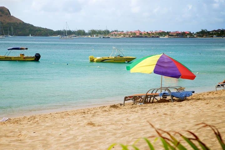 Reduit Beach Shuttle: Round-Trip Beach Day in Rodney Bay, St. Lucia photo 6