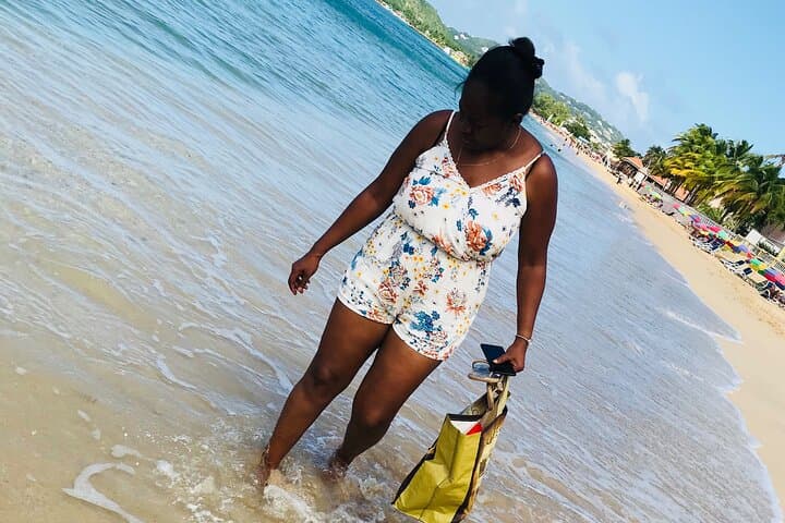 Reduit Beach Shuttle: Round-Trip Beach Day in Rodney Bay, St. Lucia photo 4