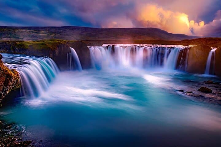 8-Day Private Ring Road Tour Around Iceland — Golden Circle to Jökulsárlón photo 3