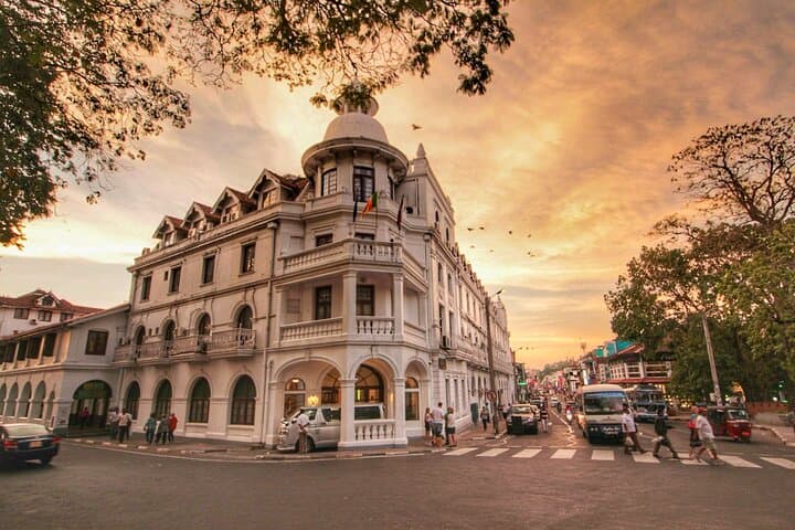 From Beruwala Beaches to Kandy: Full-Day Private City Tour photo 2