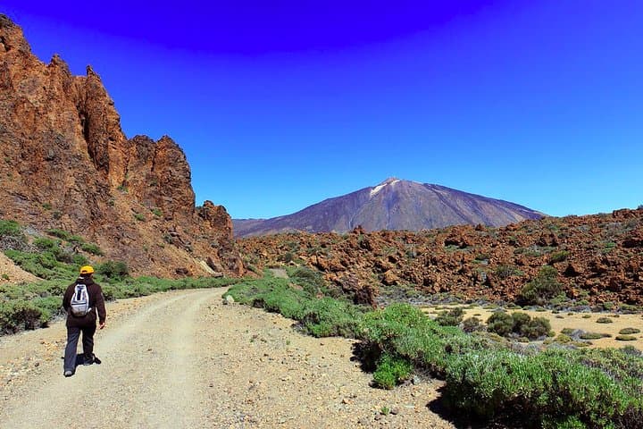 Summit Teide in a Day: Guided Hike to Spain's Highest Peak with Cable Car Return