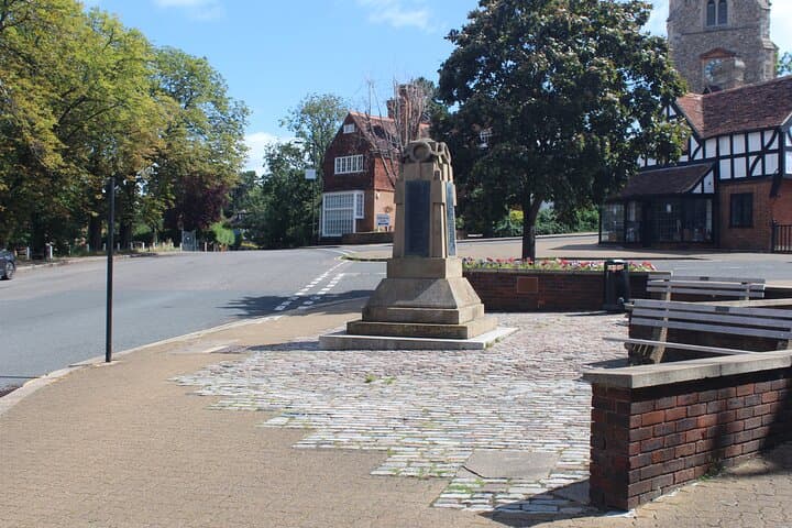 Inbetweeners Filming Locations Tour — London Walking Tour for Fans photo 5