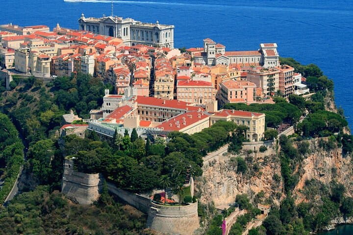 Monaco & Èze Day Trip from Villefranche: Monte-Carlo, Perfume Workshops & Palace Ceremony photo 3