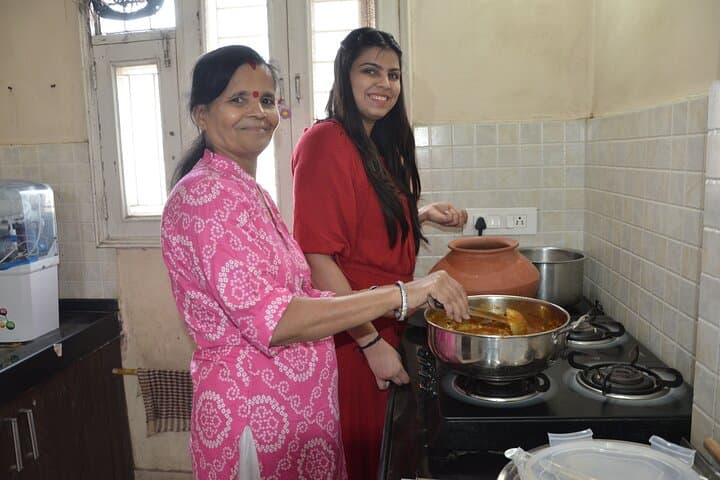 Cook with a Jaipur Family: Vegetarian Rajasthani Home Cooking Class photo 2