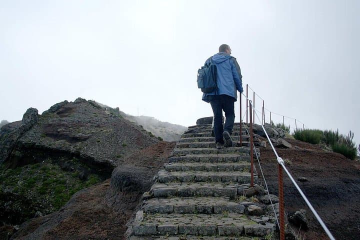 Pico do Arieiro to Pico Ruivo via Achada do Teixeira — Madeira's High Ridge Walk photo 4
