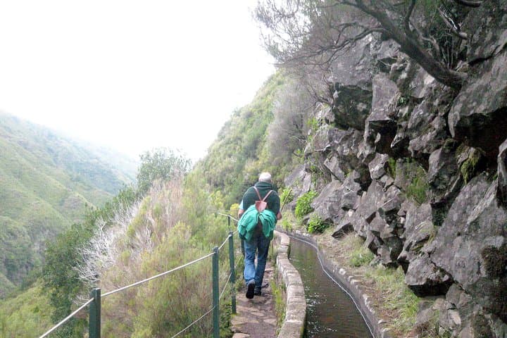 Rabaçal to 25 Fontes Levada Walk: Risco Waterfall Hike in Madeira photo 3