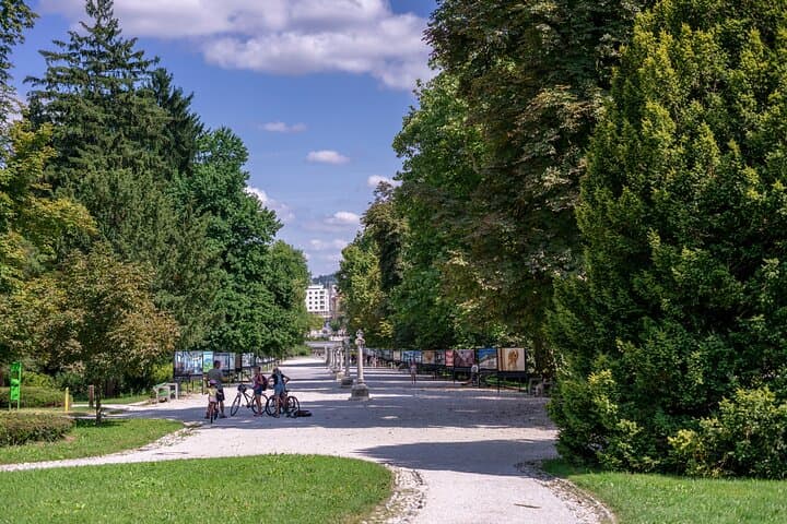 Tivoli Park Walking Tour: Chestnuts, Sculptures & Ljubljana Stories photo 2