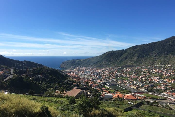 Maroços Levada Walk: Scenic 6km Stretch Through Machico Valley photo 2