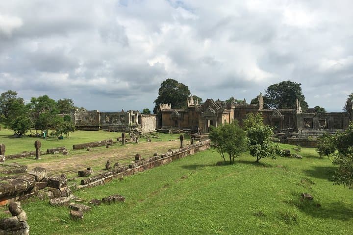 Siem Reap Day Trip: Preah Vihear & Koh Ker Temples Guided Tour photo 6