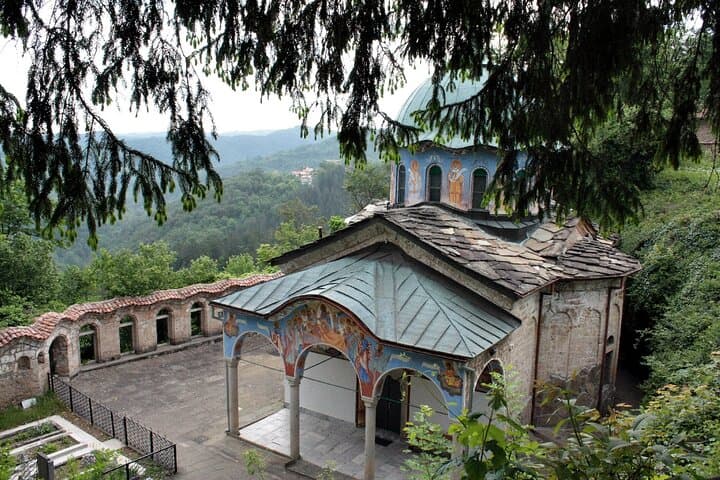 Self-Guided E-Guide to Sokolski Monastery near Gabrovo — Practical Visitor's Guide