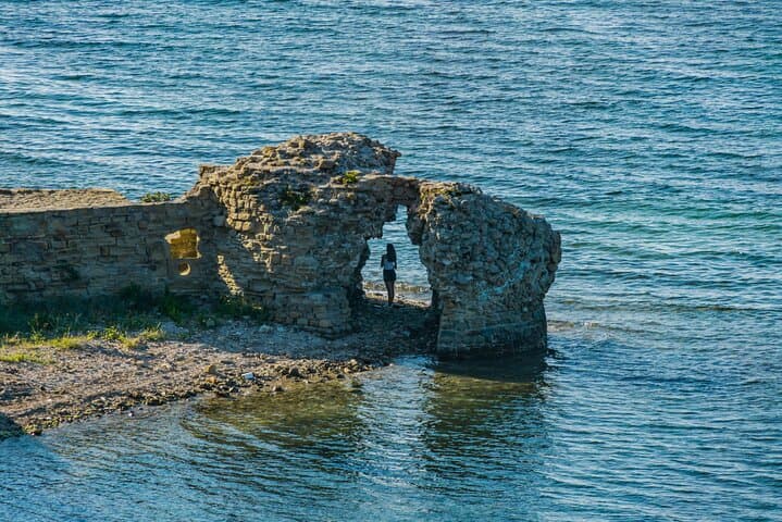 Jeep Tour to Cape Rodon Bay from Tirana — Off‑Road Bunkers, Castle Walk & Wine Tasting photo 2